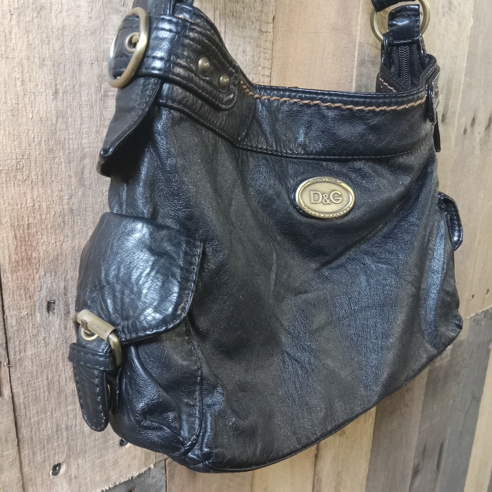 Purse - Picture 2 of 9